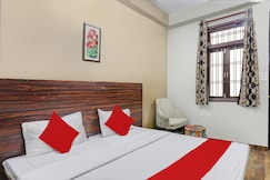 Hotel O Comfort Castle Inn, Mampur Bana