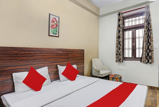 Hotel O Comfort Castle Inn