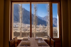 Aksai Boutique Hotel, 
Hanle