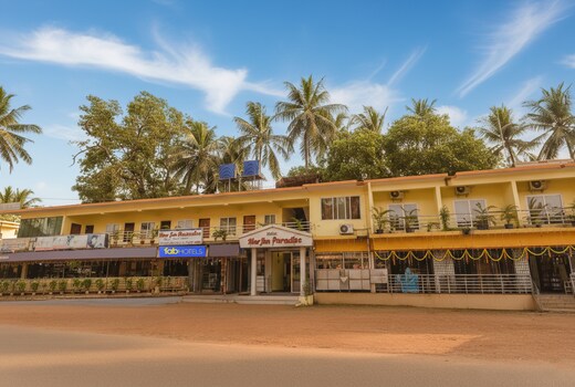 FabExpress Morjim Paradise - Nr. Morjim Beach