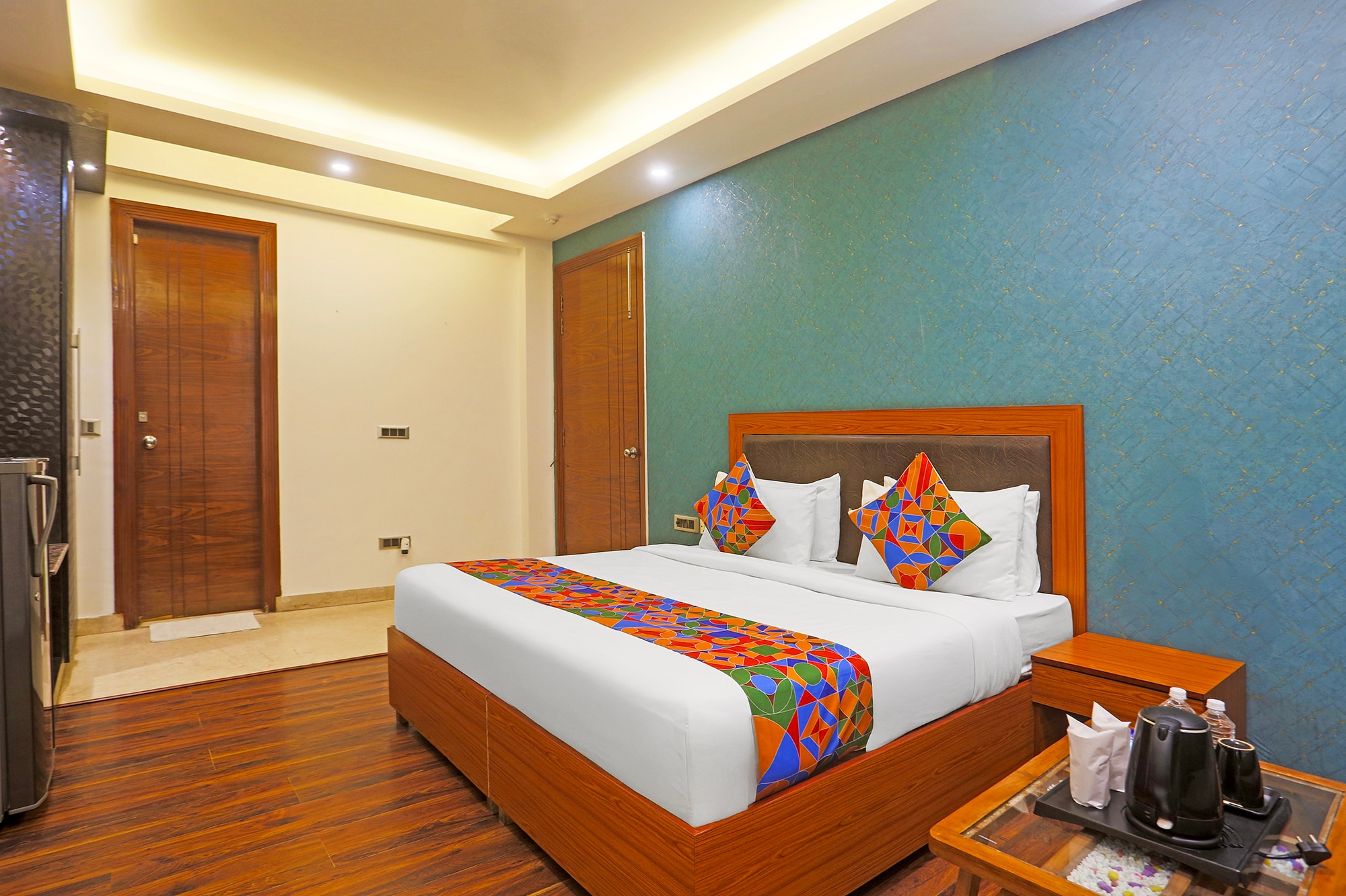 FabHotel Star Inn - Near Apollo Hospital - Tap to explore photos
