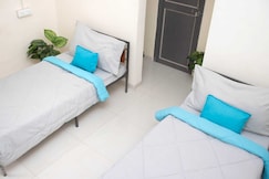 Z Express Noble, Pune