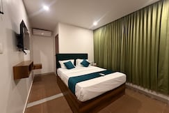 Ellora grand hotel, Calicut (Kozhikode)