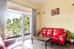 Cinderella apartment with a private sun deck, Goa