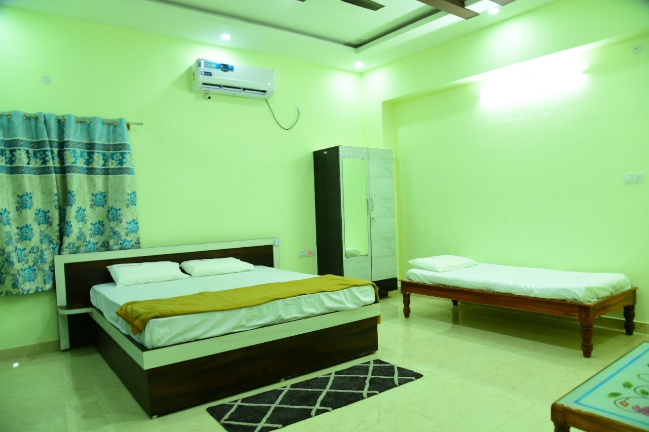 SRI SAI BABA RESIDENCE - Tap to explore photos