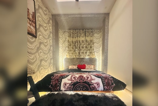 Flamingo Home