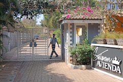 Couple Friendly suite 305 1BHK with Infinity Pool, Goa