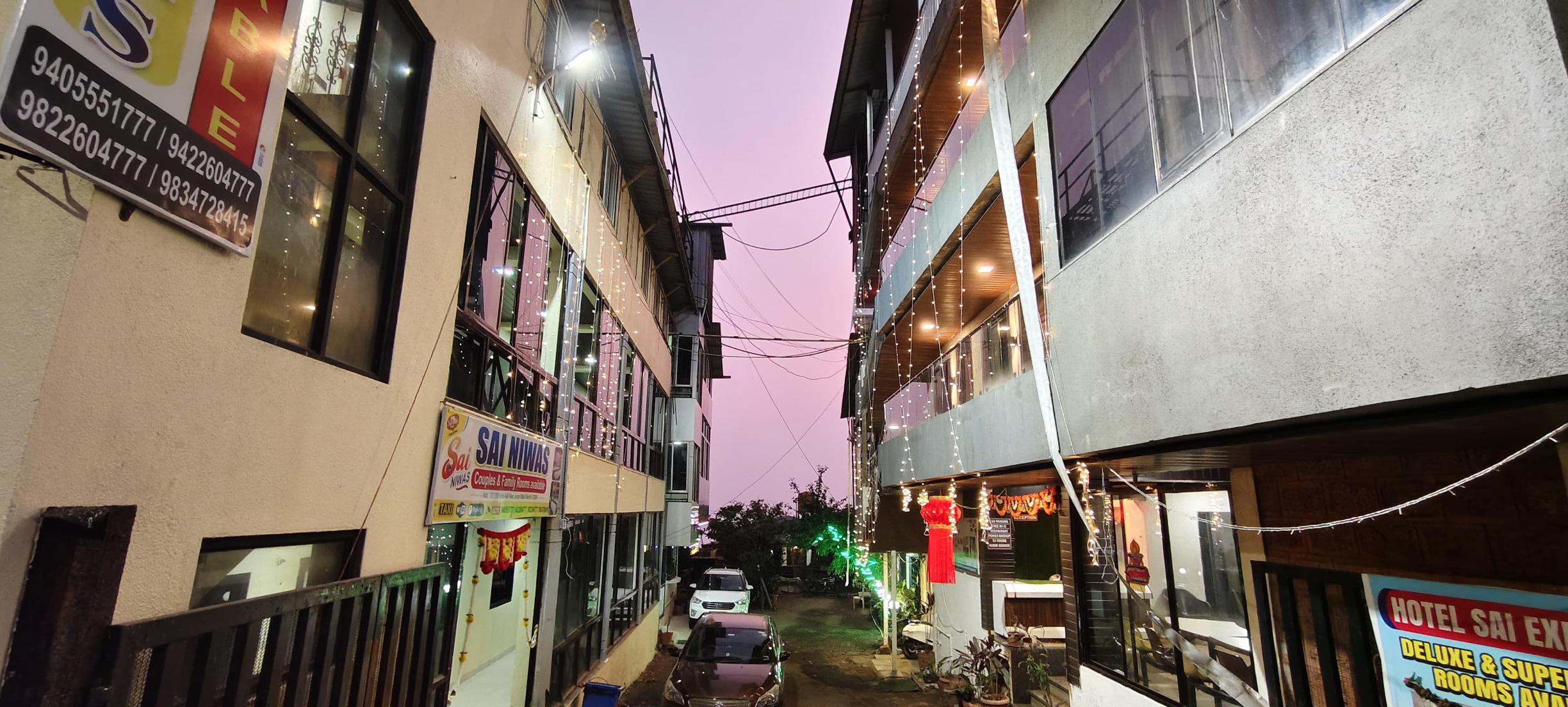 Hotel Sai Niwas - Tap to explore photos