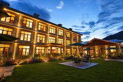 Summit Rungkhung Village Resort, The Signature Collection, Bomdila