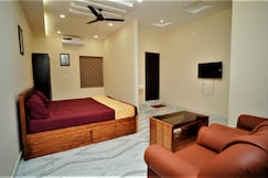 Honesty Residency, Iritty