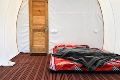 Vintage Vista Camps, Kasol