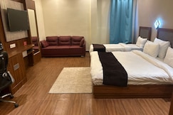 Hotel Bond Well (500m from Railway station), Alwar