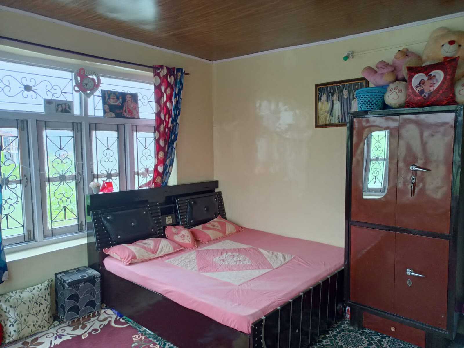 Hotel O Home Sarwat Homestay - Tap to explore photos
