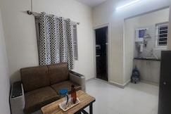 THE CAVE LAKESIDE LUXE, Bangalore