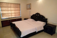 Royal Service Apartment | Rooms & Wi-Fi, Pune