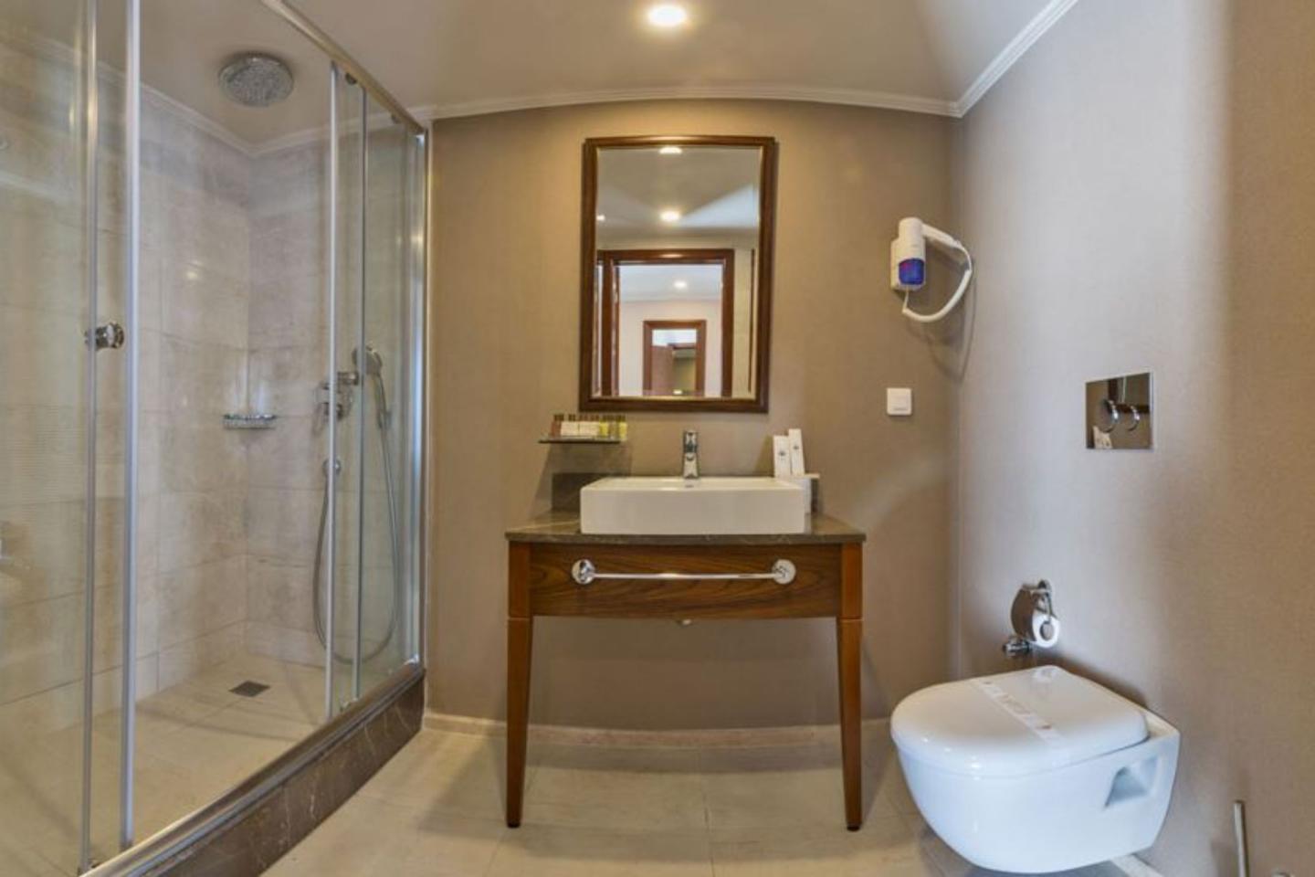 Bekdas Hotel Deluxe In Istanbul Room Deals Photos Reviews