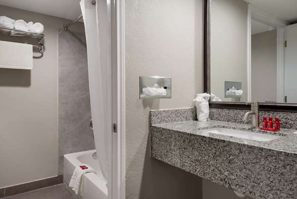 SureStay Plus Hotel by Best Western San Antonio North - Tap to explore photos