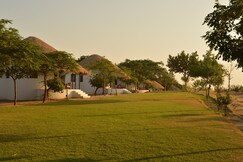 KUTCH SAFARI RESORT, Mandvi Kutch