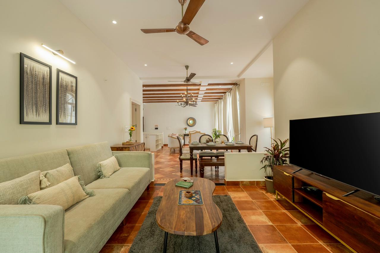 2 bhk condo @ 102 casa del Leon Assagon - Tap to explore photos