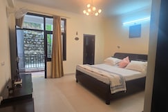 Anjaneya stay, Bhowali