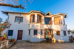 The Mukteshwar Manor, Mukteshwar