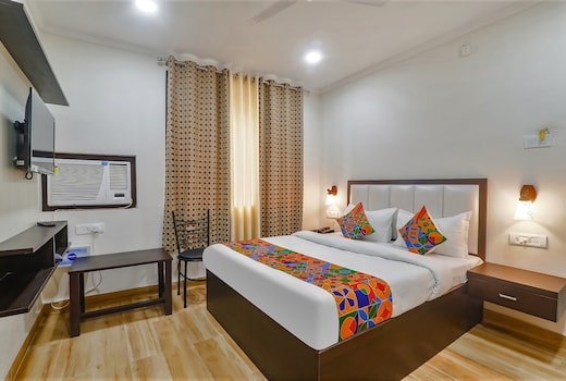 FabHotel Shyam Inn