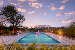 StayVista at Villa Aangan, Lonavala