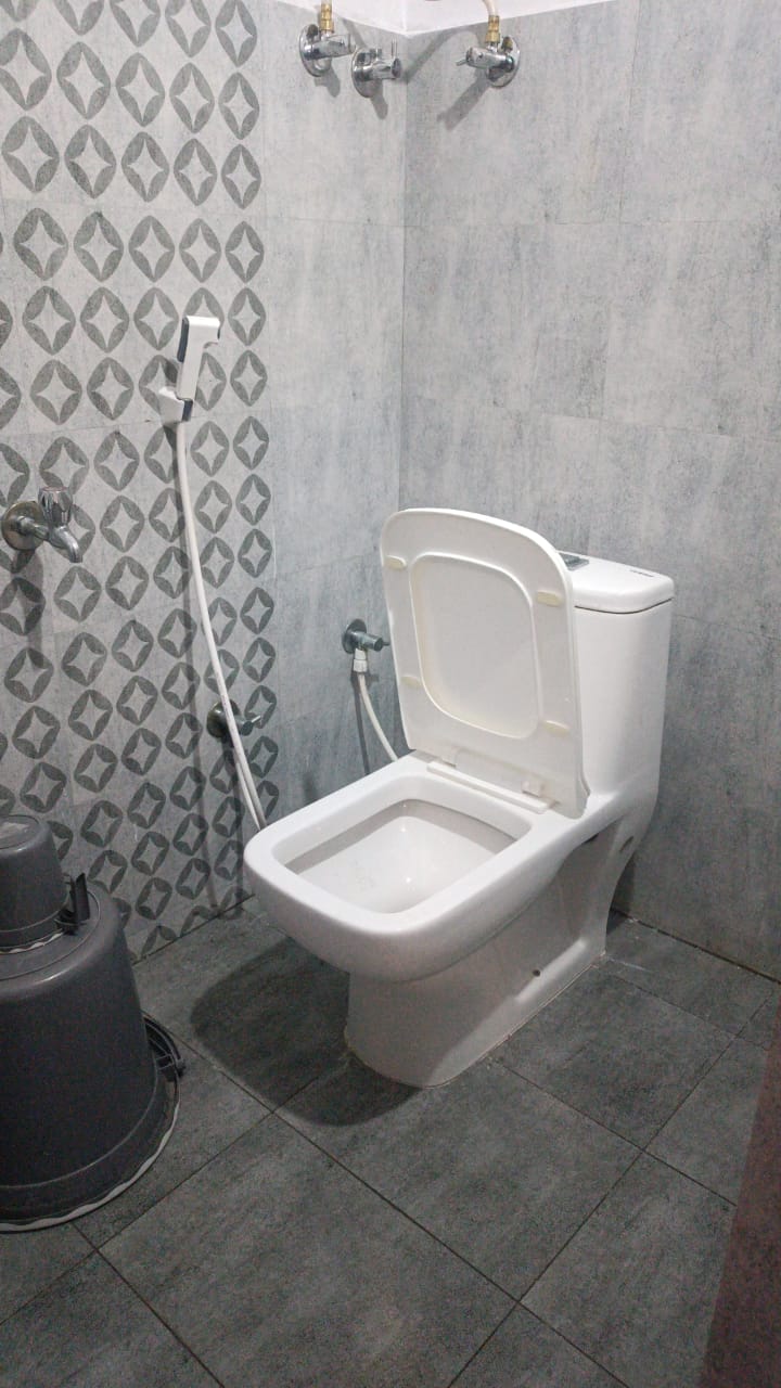 Vishnu Priya AC Lodge - Tap to explore photos