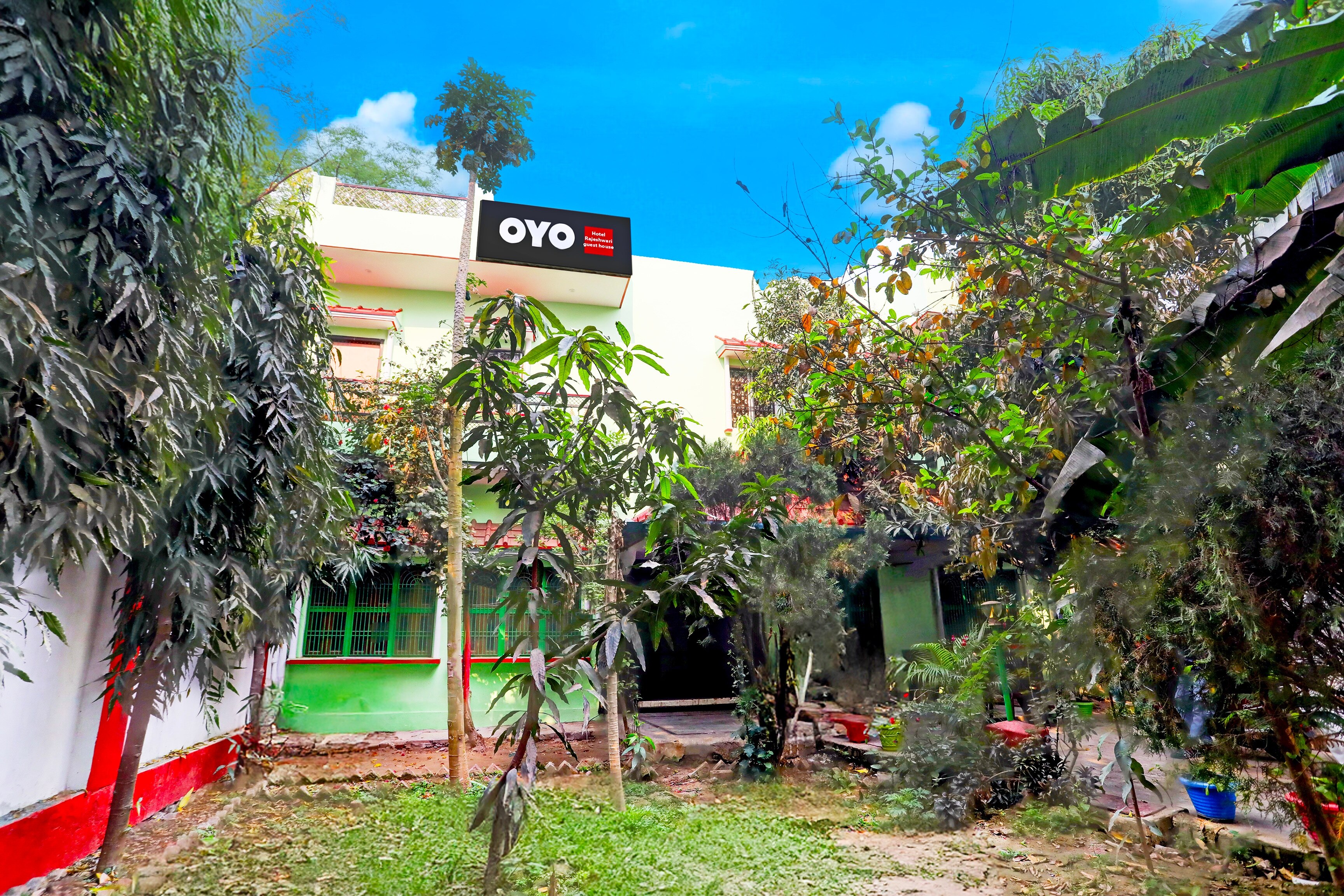 Hotel O Rajeshwari Guest House - Tap to explore photos