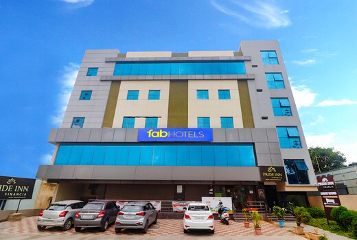 FabHotel Pride Inn Financia - Nr DLF Cyber City, Gachibowli