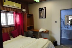 Hotel O AM Grandd, Devakottai