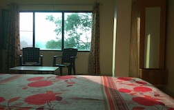 Deluxe Bedroom