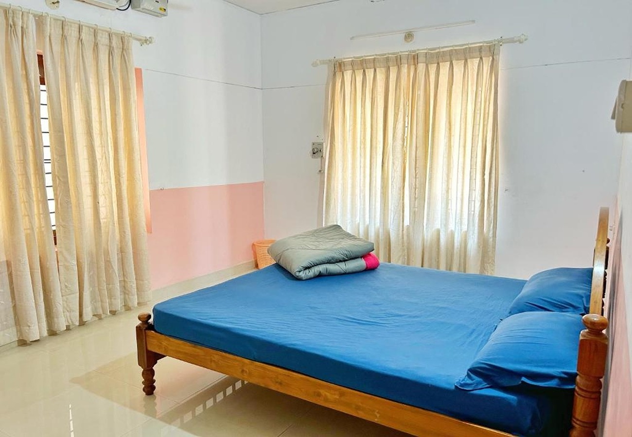La Casa Trivandrum 4 BHK AC Luxury Villa at City Centre (6 km from Airport) - Tap to explore photos