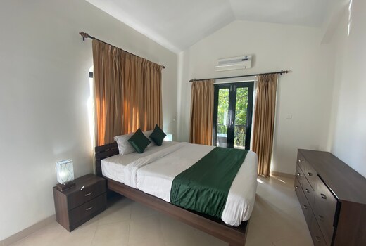 Villa Life Spacious 3 BHK