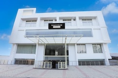 Super Townhouse Tender Village Formerly Seven Seas, Ranchi