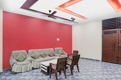 SPOT ON Rajshree Homestay Varanasi, Varanasi