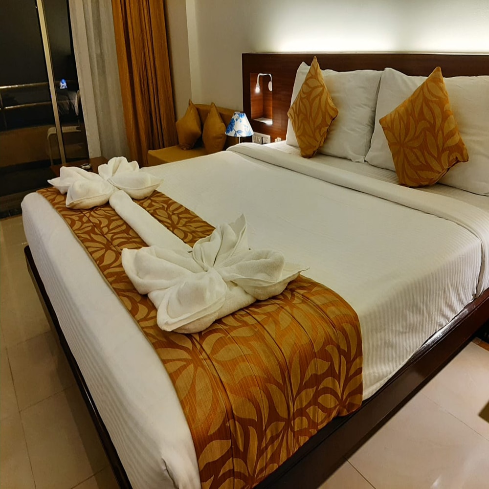 Aron Resort Lonavala Near Old Mumbai Pune Highway 5