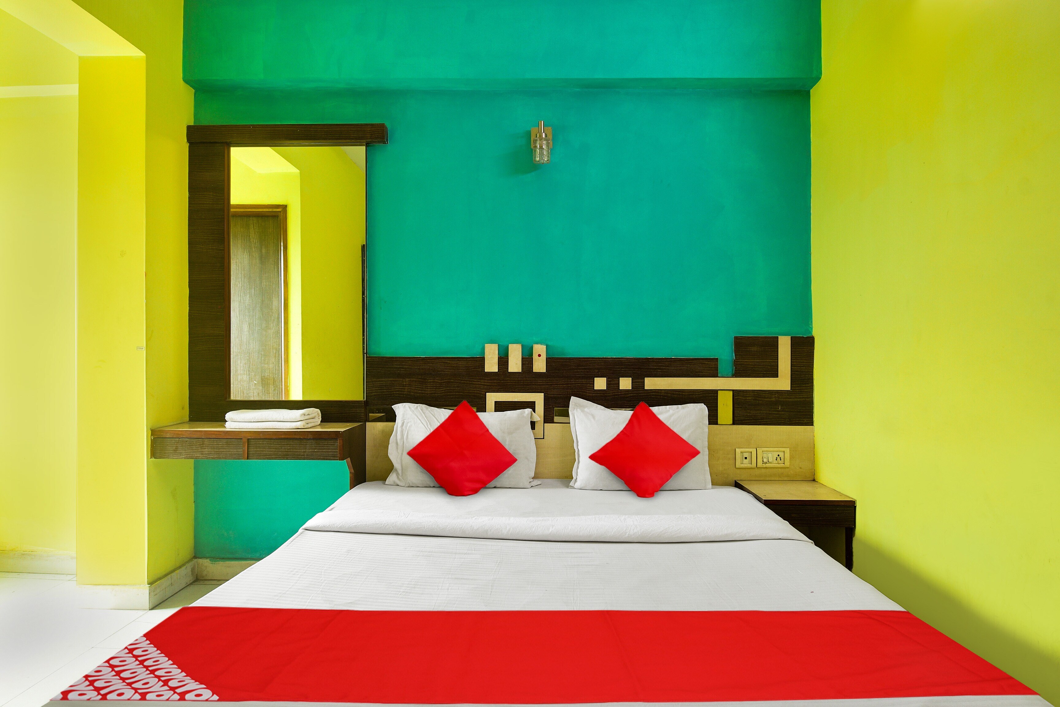 Collection O Shibpur Kolkata Formerly Hotel New Tulip Inn - Tap to explore photos
