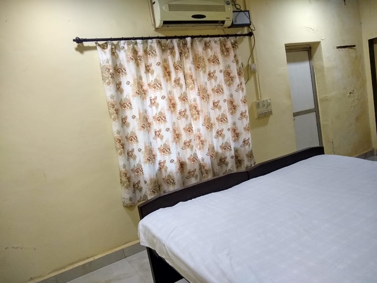 ARANYA SAHAWAS - HOMESTAY - Tap to explore photos