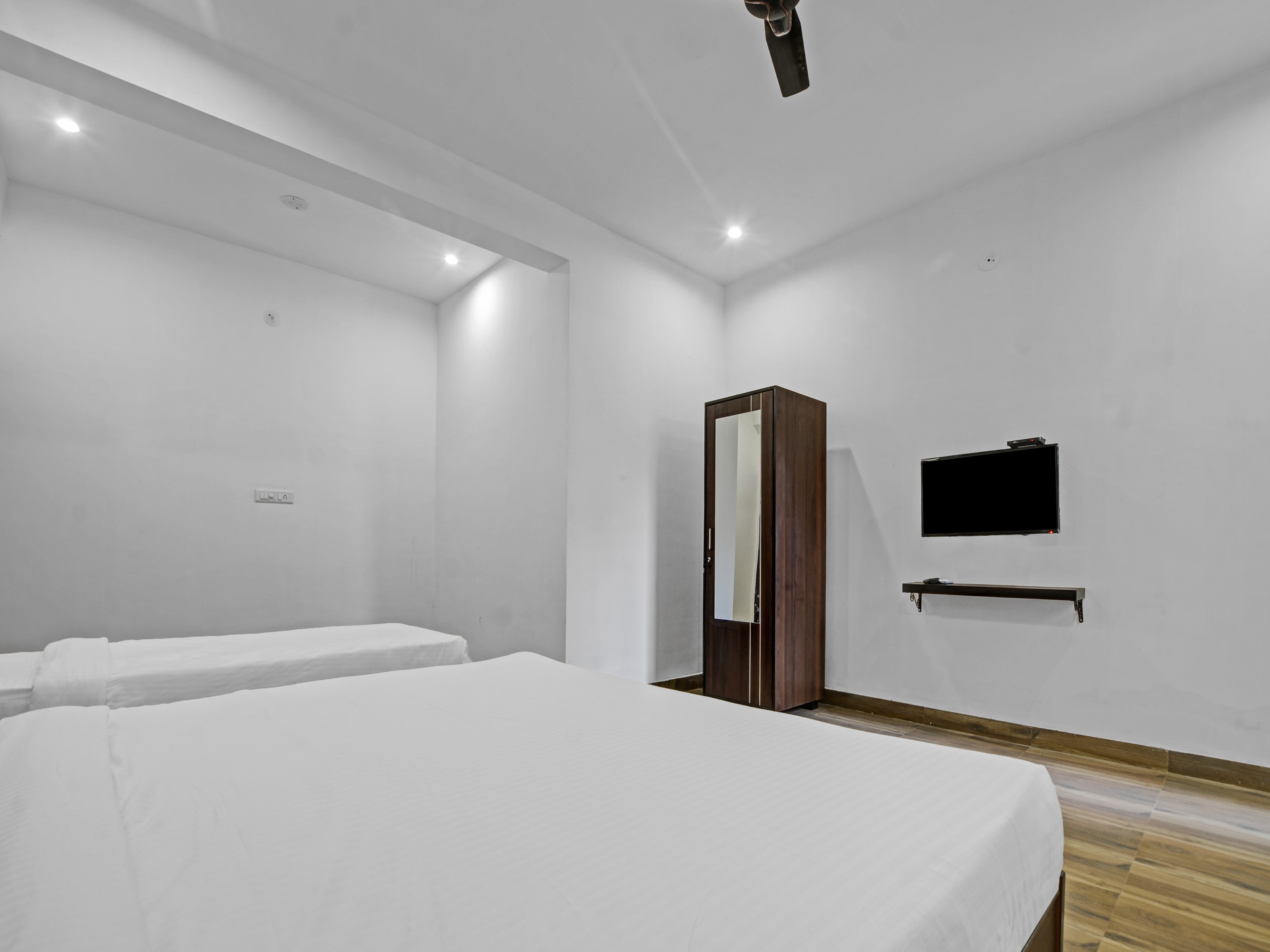 Hotel Dream Villa Udaipur - Tap to explore photos