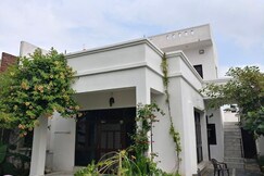 The Royal Stay Villa & Guest House, Udaipur