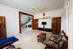 Sharada Nest Sringeri, Sringeri