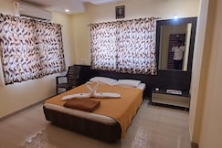 Hotel Sai Neelam, Shirdi