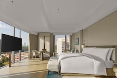 DoubleTree by Hilton Chengdu Xinglong Lake, Chengdu
