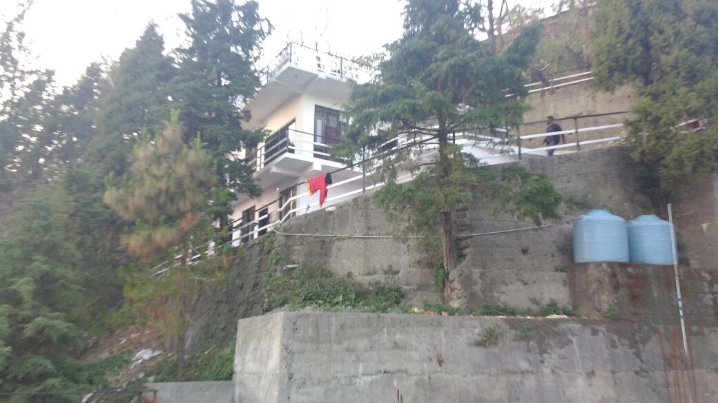 Hotel Gauri Heights Mussorrie - Tap to explore photos