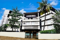 Super Collection O Lodha Experia Mall Dombiwali Formerly RR Suites, Thane