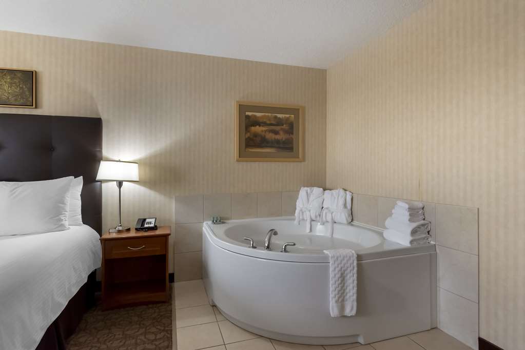 Best Western Cold Lake Inn - Tap to explore photos