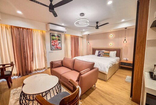 AeroNest | Premium 1 BR Studio Apartment | Modern Kitchen | Sauna