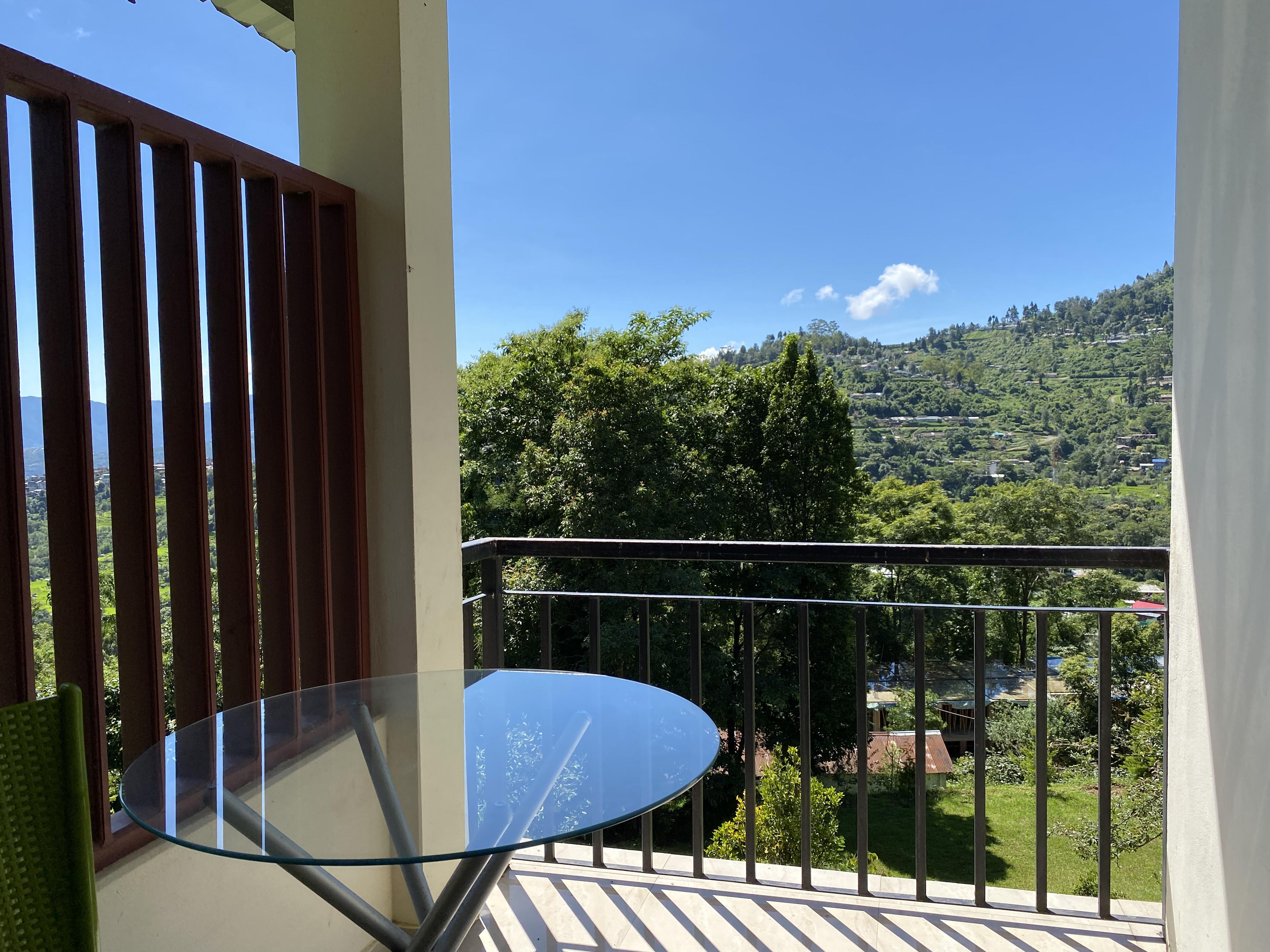 Cedar Homestay - Tap to explore photos