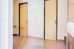 Capital O 90635 Tango Juliet Residence, Jakarta